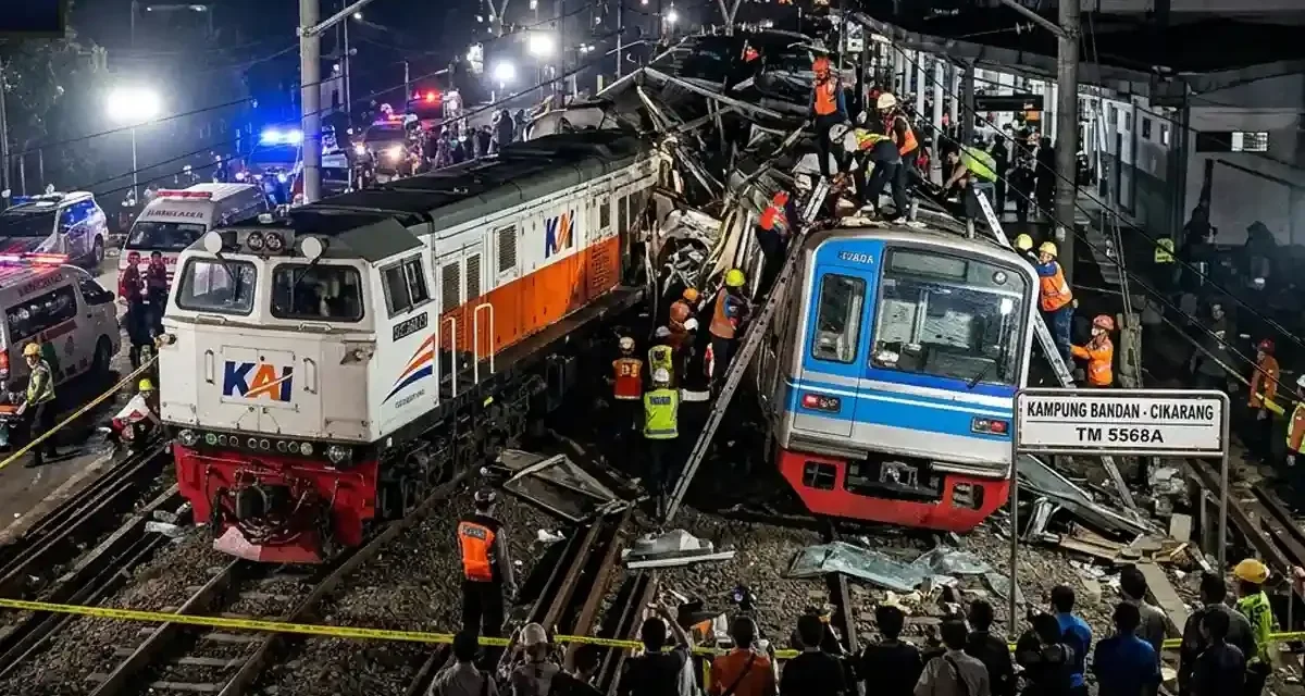 Insiden KA Argo Bromo Dan KRL Di Bekasi Timur Jadi Sorotan