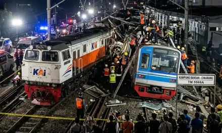 Insiden KA Argo Bromo Dan KRL Di Bekasi Timur Jadi Sorotan