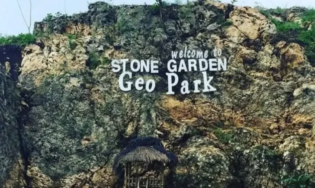 Pesona Stone Garden Yang Menyimpan Nilai Sejarah Dan Edukasi