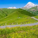 Georgian Military Highway Lintasan Sejuk Dan Indah Di Dunia